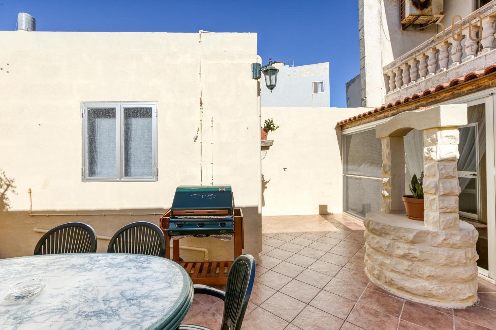 A Lovely 3Br Maisonette In Lovely Town Of Rabat By 360 Estates Ngoại thất bức ảnh