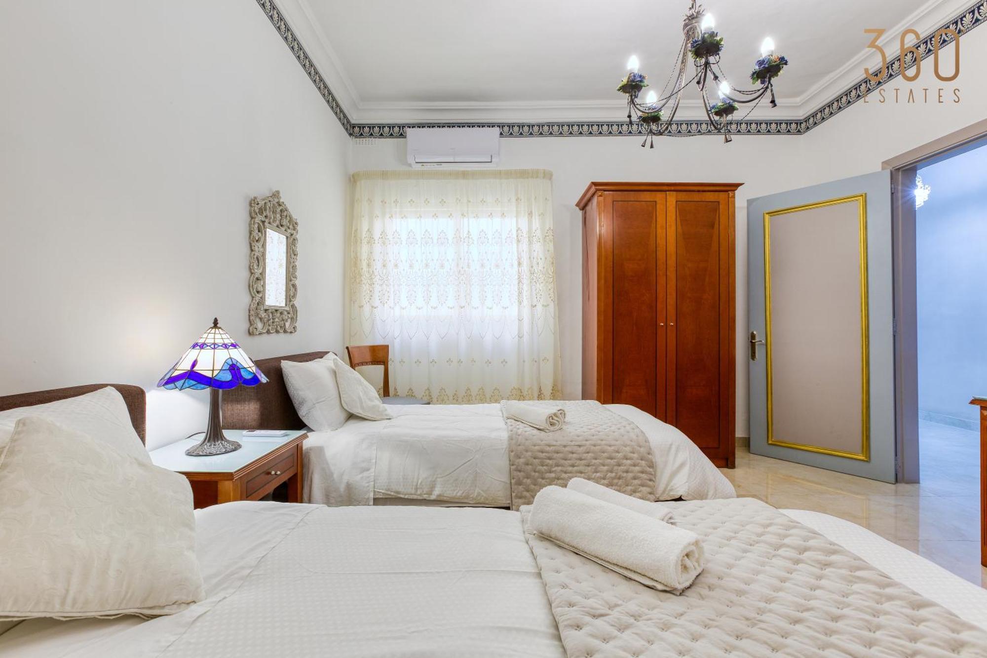 A Lovely 3Br Maisonette In Lovely Town Of Rabat By 360 Estates Ngoại thất bức ảnh